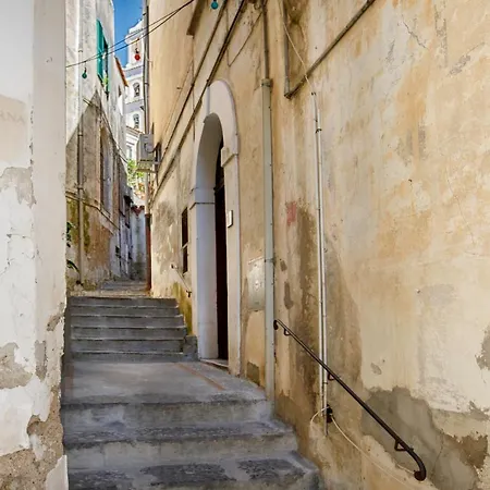 The Positaner - 16 Steps From Main Street * Positano